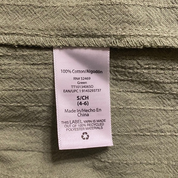 Time and Tru Shirt - Picture 3 of 3